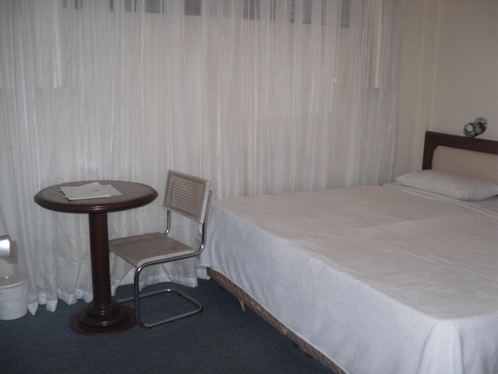 Cha Prime Curitiba Hotel Buitenkant foto